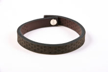 Load image into Gallery viewer, LEGGIO PULSERA REVERSIBLE